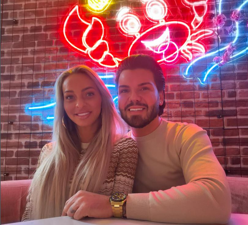 Wie is de Partner van Roy Donders? Wie is de Partner van Roy Donders